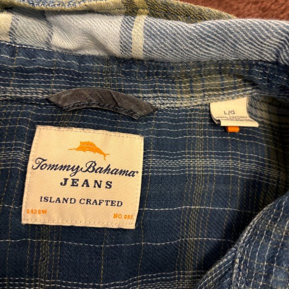 Tommy Bahama Button Down Shirt - Picture 3 of 3